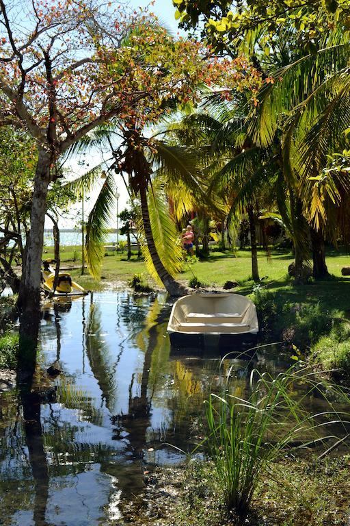 Casa Caracol Hotel Bacalar Bagian luar foto