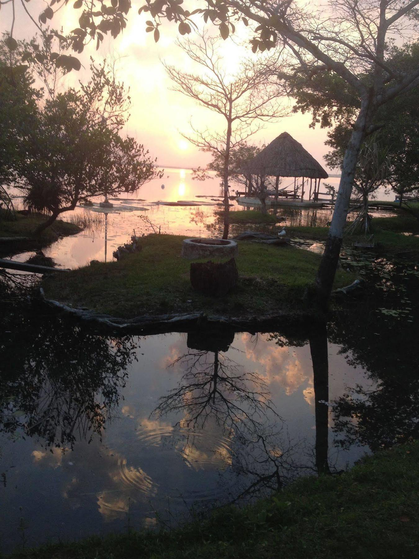 Casa Caracol Hotel Bacalar Bagian luar foto