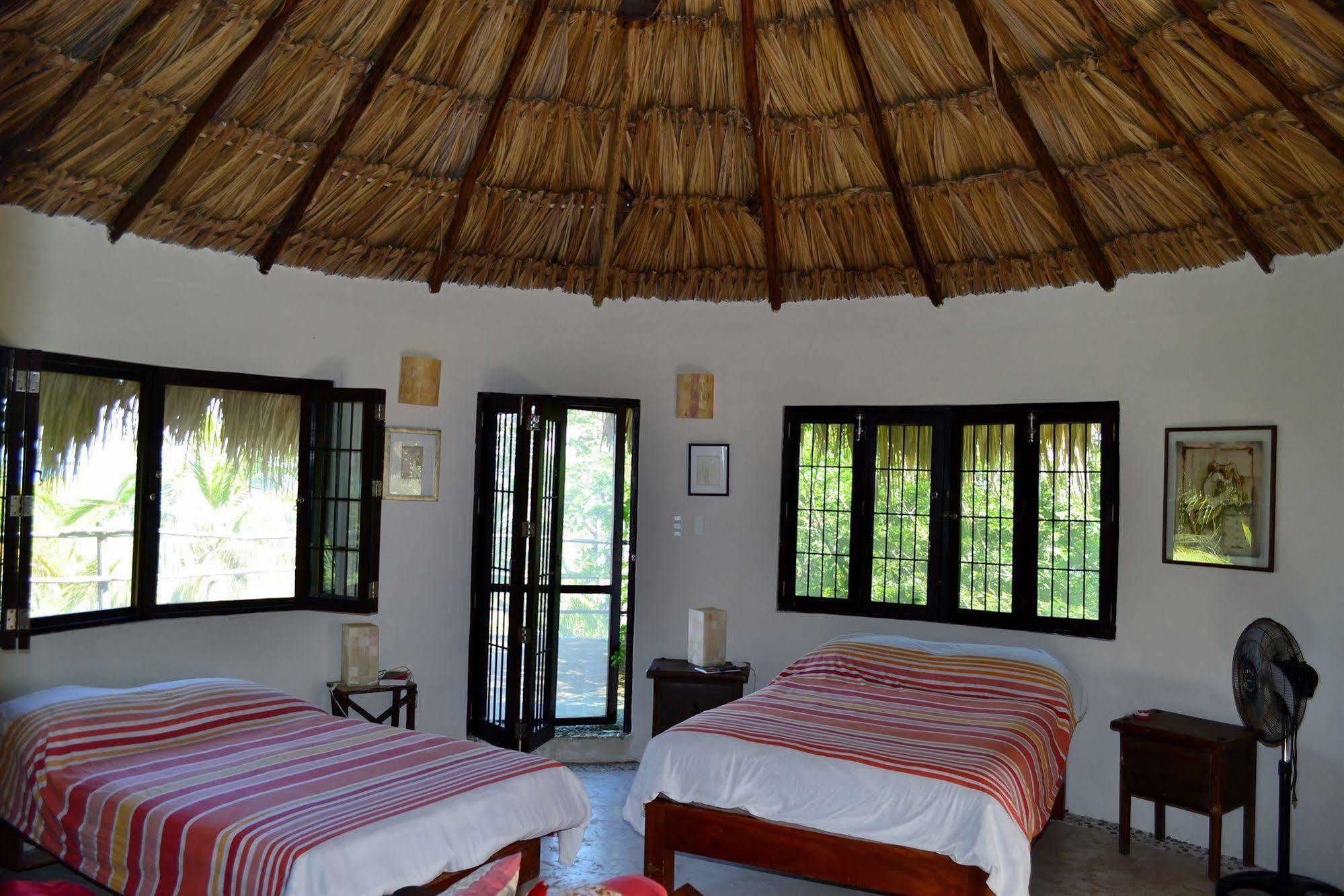Casa Caracol Hotel Bacalar Bagian luar foto