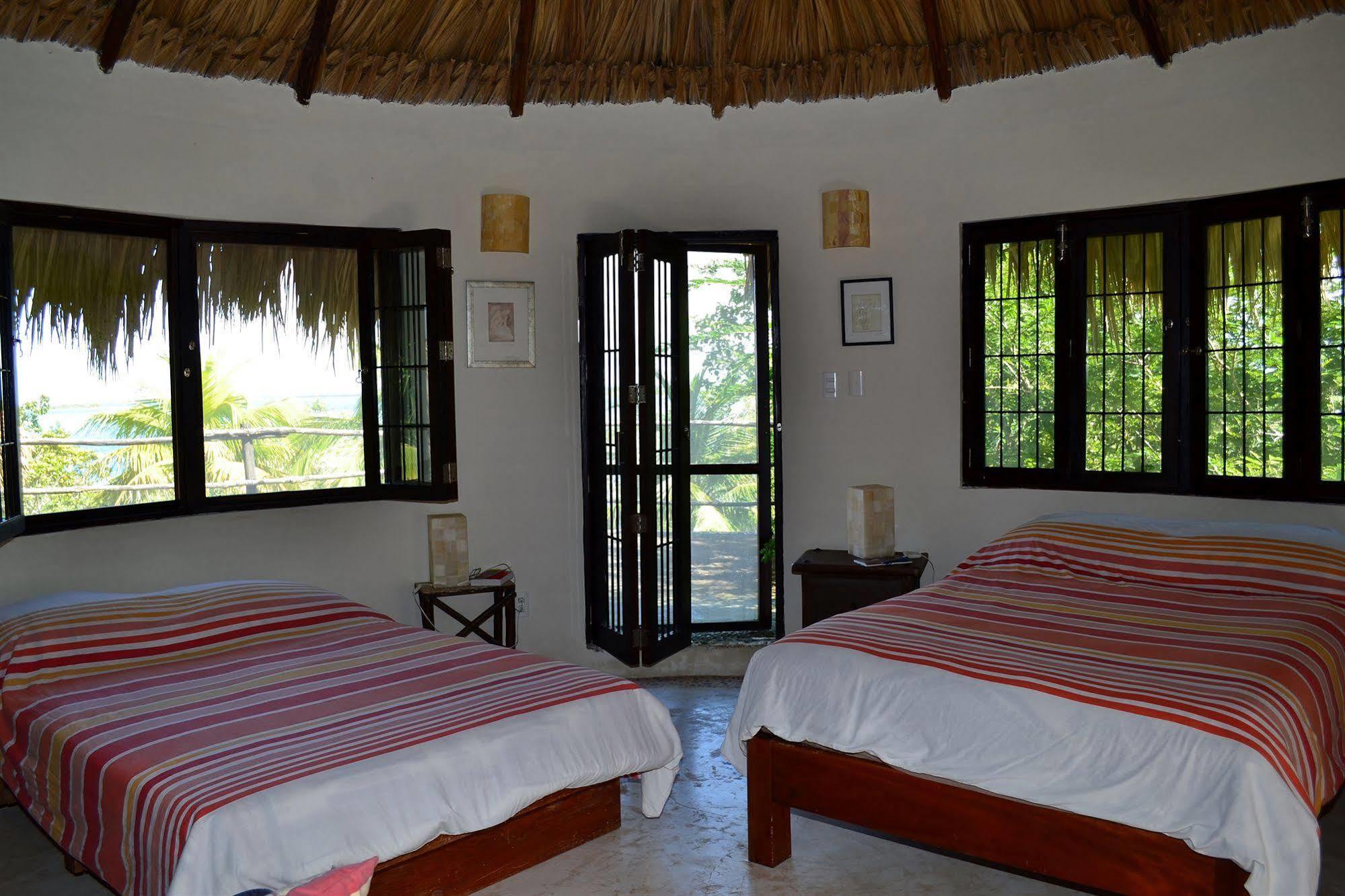 Casa Caracol Hotel Bacalar Bagian luar foto